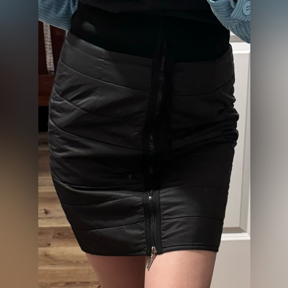 Moncler Black Quilted Skirt